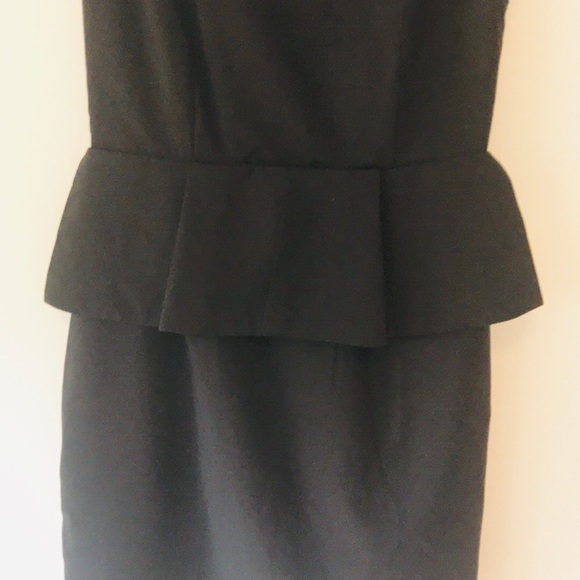 Forever 21 size M cocktail open back dress! - Picture 2 of 4